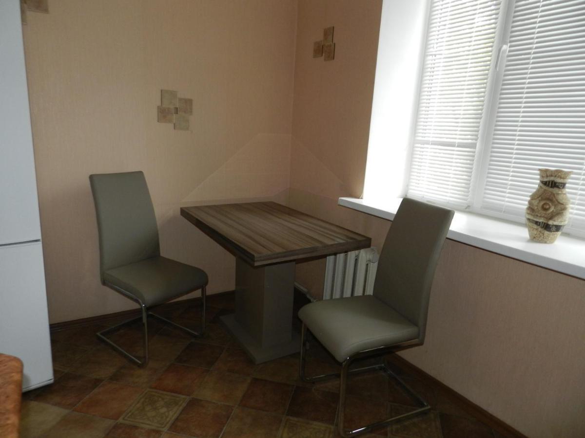 1-Room Luxury Apartment On Sobornyi Avenue 170-V, By Grandhome Zaporizhia Εξωτερικό φωτογραφία